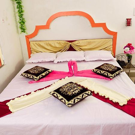 Jayanti Hotel Тарапит Экстерьер фото
