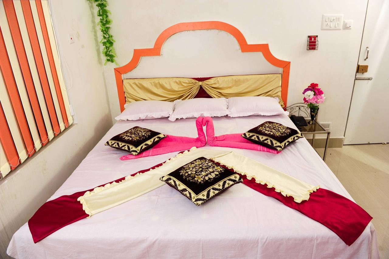 Jayanti Hotel Тарапит Экстерьер фото