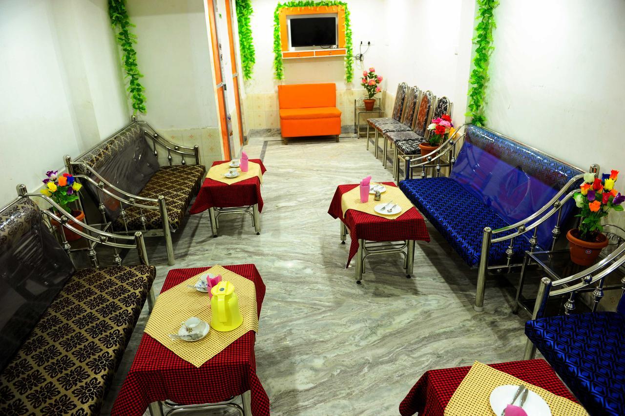 Jayanti Hotel Тарапит Экстерьер фото