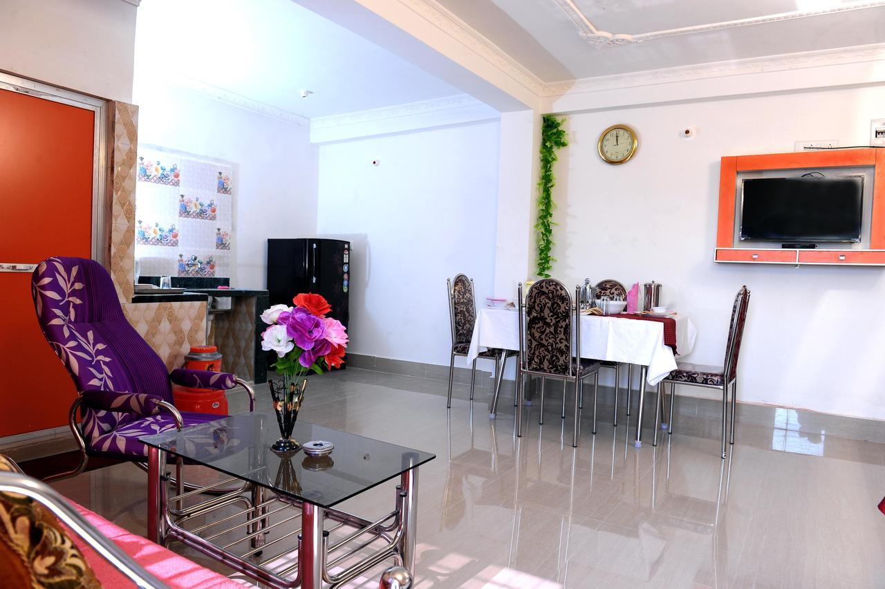 Jayanti Hotel Тарапит Экстерьер фото