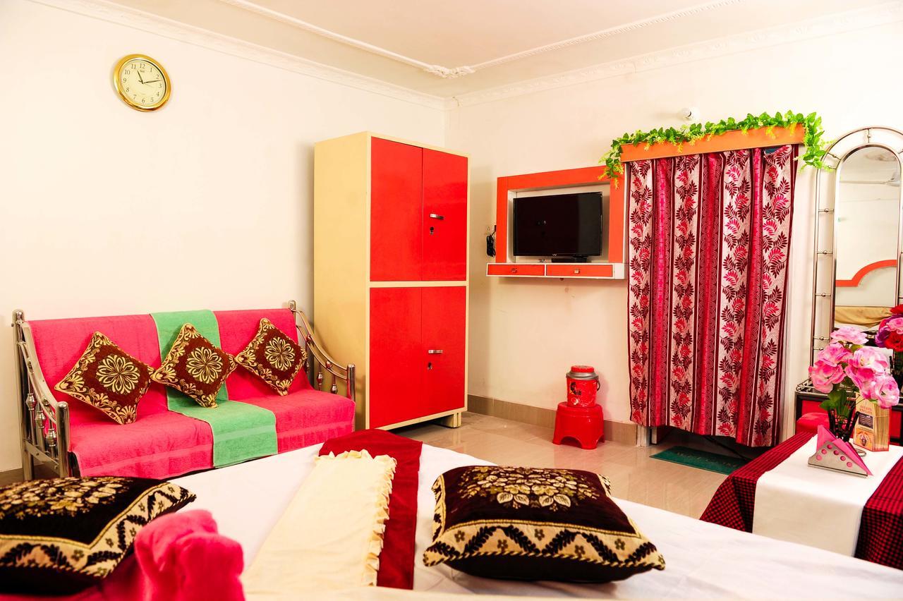 Jayanti Hotel Тарапит Экстерьер фото