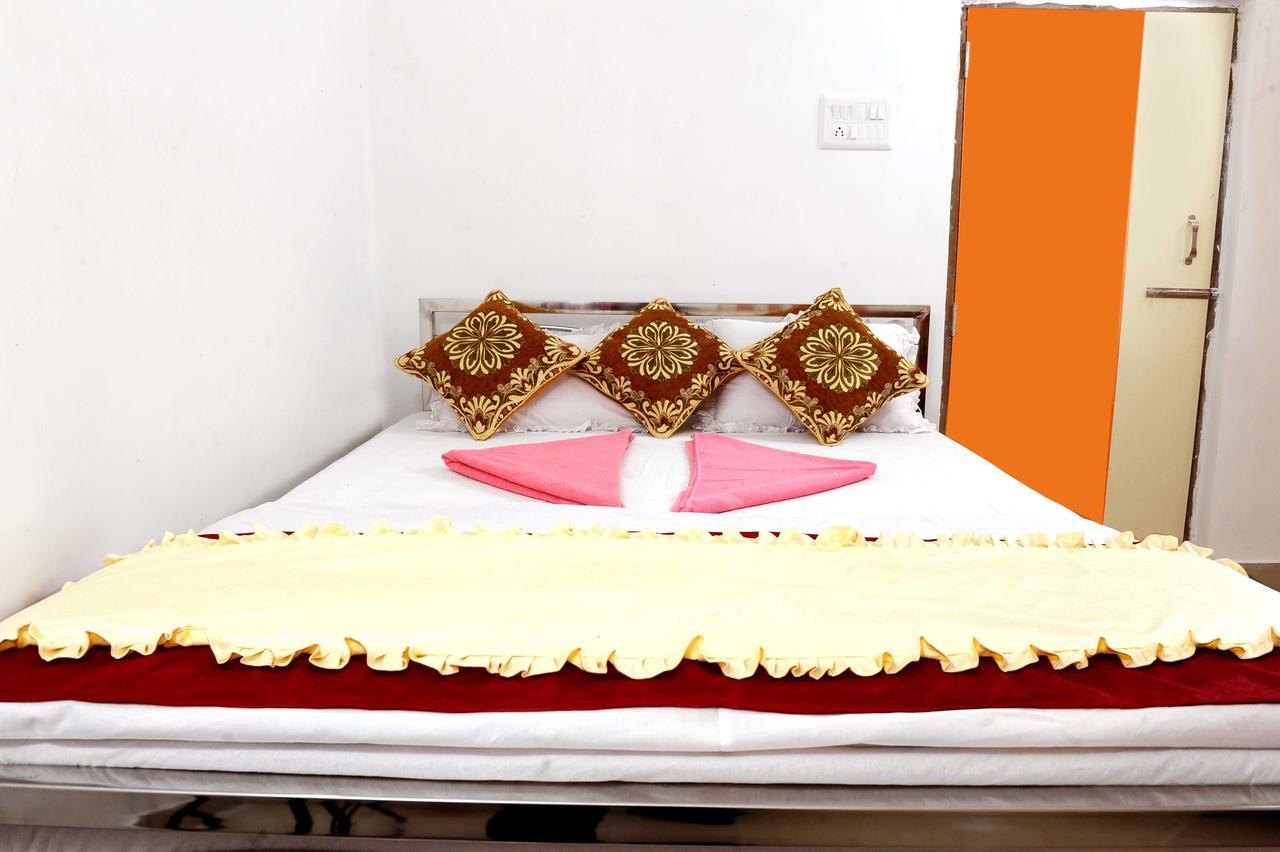 Jayanti Hotel Тарапит Экстерьер фото